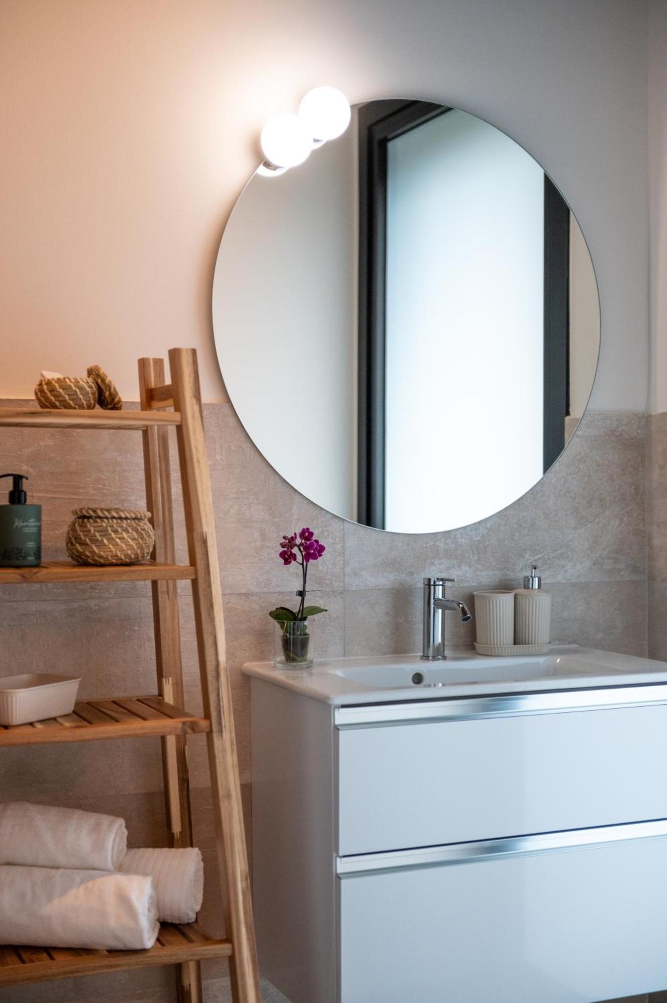 Kh Lezama Suites, Breakfast & Laundry Extérieur photo